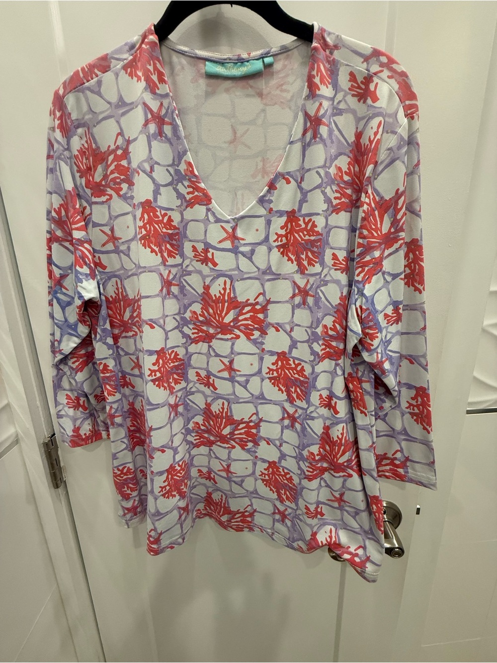 V-Neck Coral Print Tunic Top in Lilac and Coral